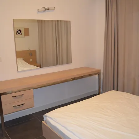 Hotel Twins